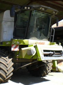 Moissonneuse batteuse Claas occasion