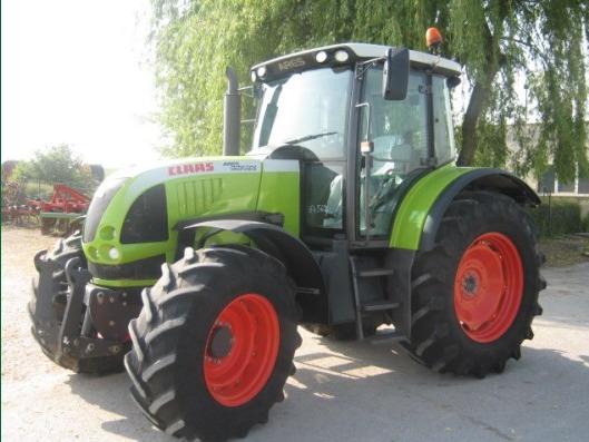 Tracteur agricole : Claas 657 ATZ