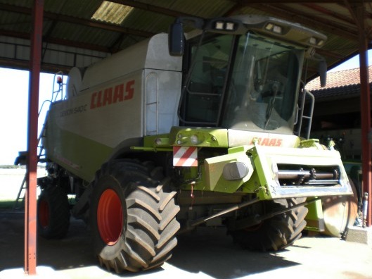 Moissonneuse batteuse Claas LEXION 540C