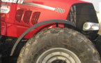 Tractor Case IH haciendo